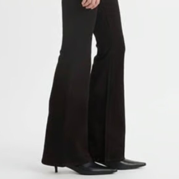 LEVIS 726 HIGH RISE FLARE MIDNIGHT GAZE BLACK NWT $89 25 w - Picture 4 of 10